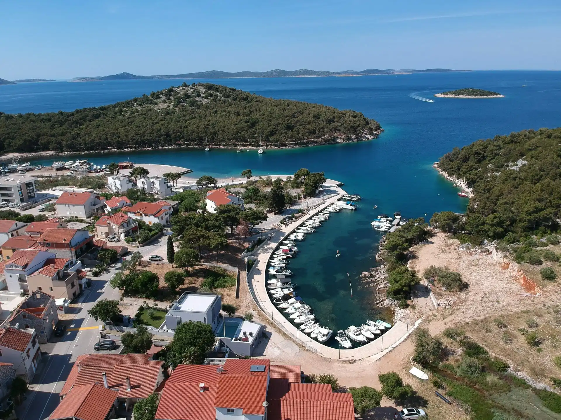 Erstklassige Wasserqualität rund um Tribunj