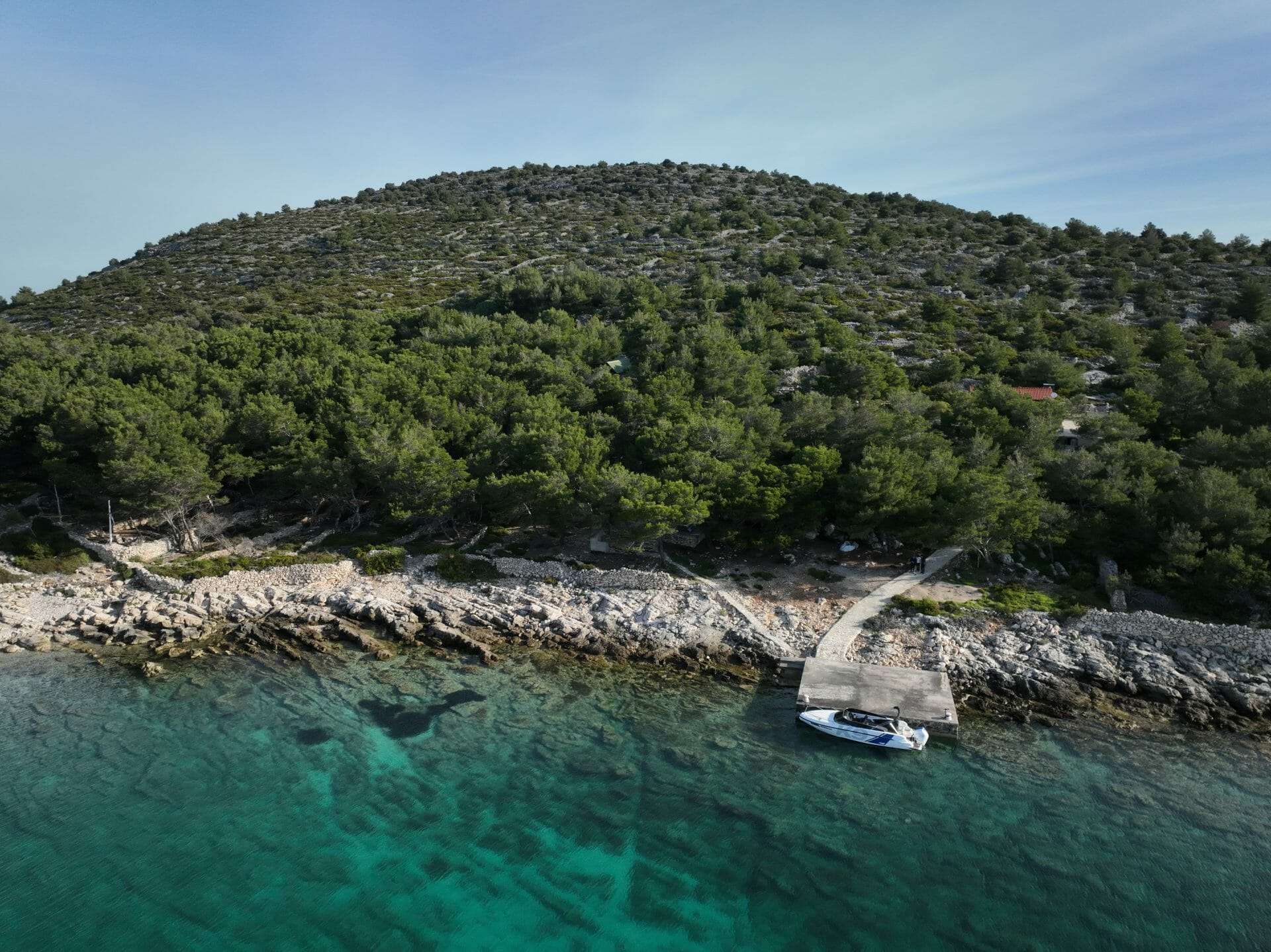 Insidertipp im Šibenik-Archipel: schöne Bucht, geschützt vor Bora!