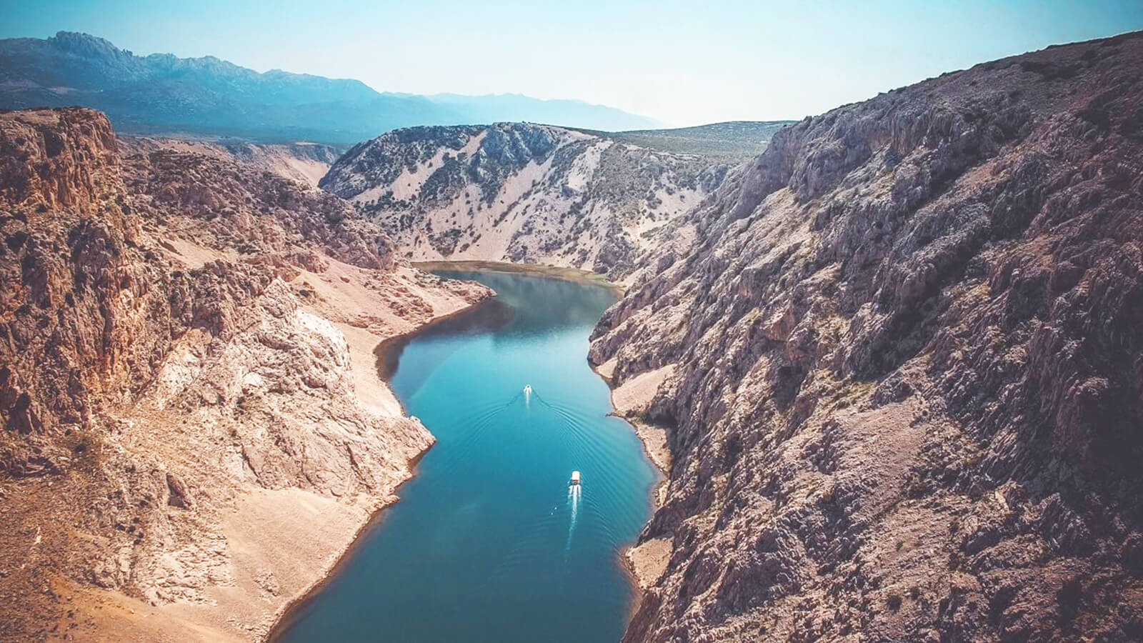 Dalmatien: ein neuer Yachthafen in der Nähe des Eingangs zum Zrmanja Fluss!