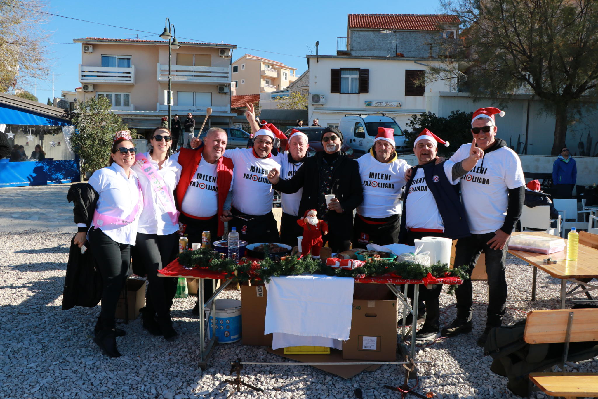 Nichts für schwache Schließmuskeln – kroatisches Dorf feiert mit Bohnen!