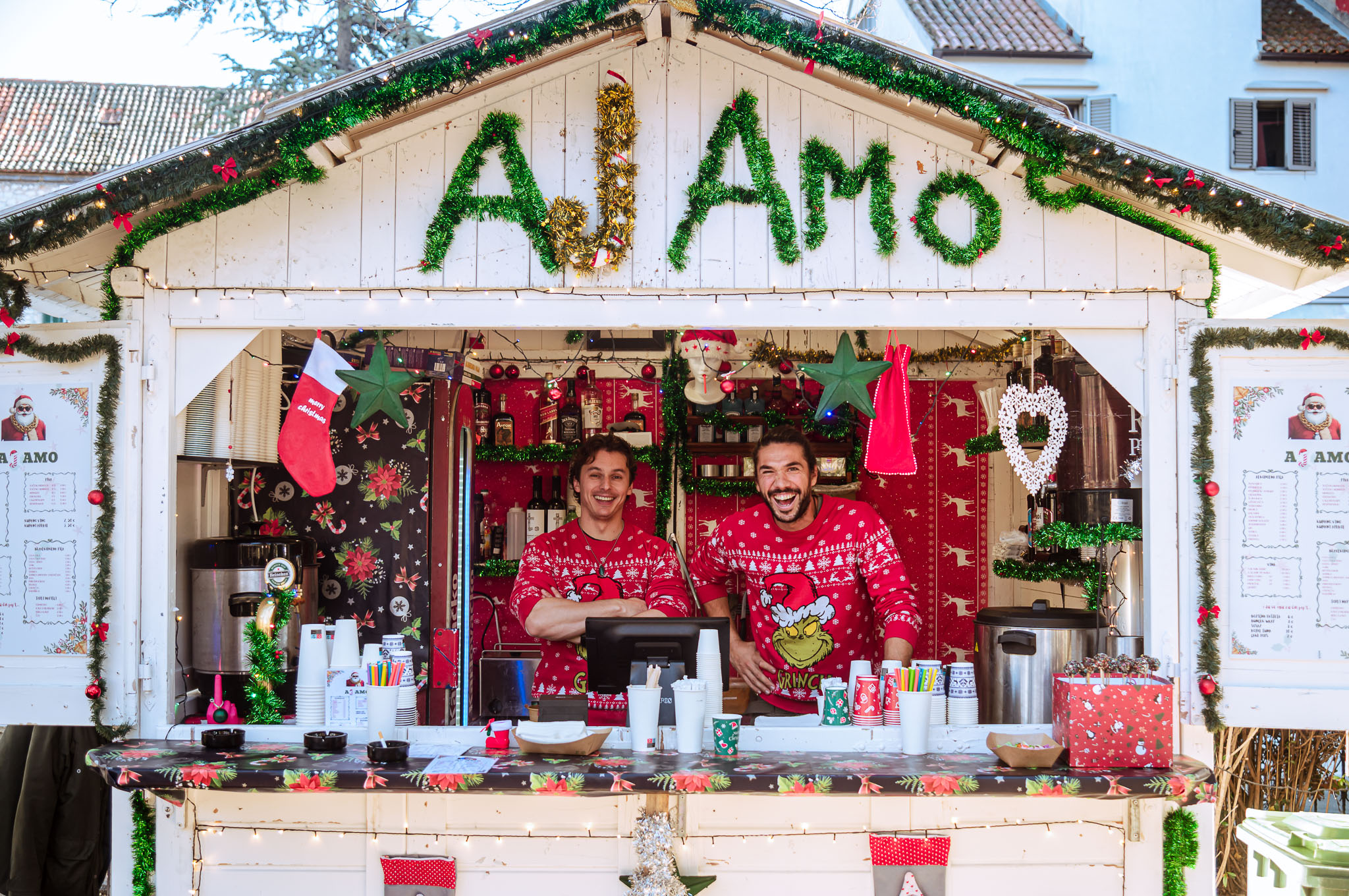 Šibenik: Sashimi-Thunfisch am Weihnachtsmarkt – ein kulinarischer Hochgenuss!